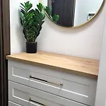 Jaracza 28 Nr 3